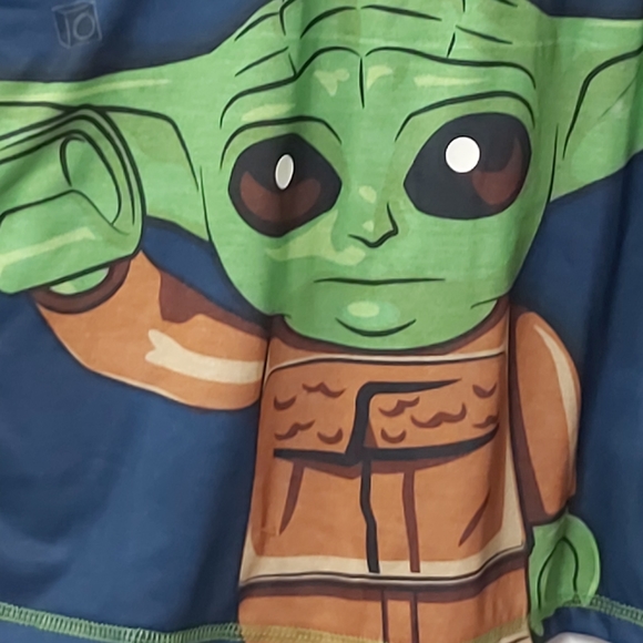Boys starwars YODA PJ.  Size 8 - Picture 7 of 16